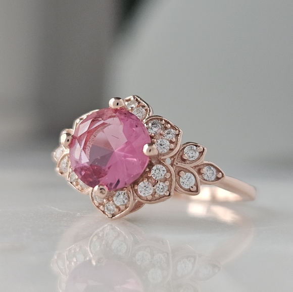 Pink Gemstone Flower ring, 925 Sterling Silver, 18k rose gold Charmed Aroma - Picture 14 of 15
